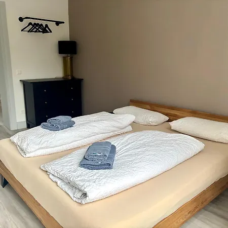 Im Zentrum Von Apartman