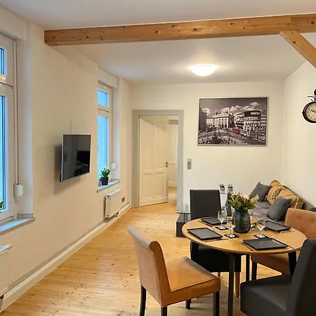 Im Zentrum Von Apartman